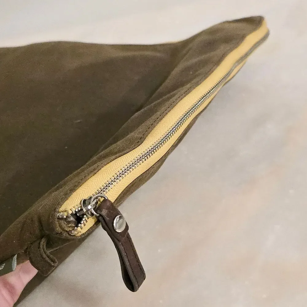 Hlaska Laptop Cover Case Khaki Waxed Canvas and Genuine brown leather